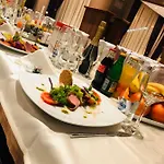 Hotel Paradise