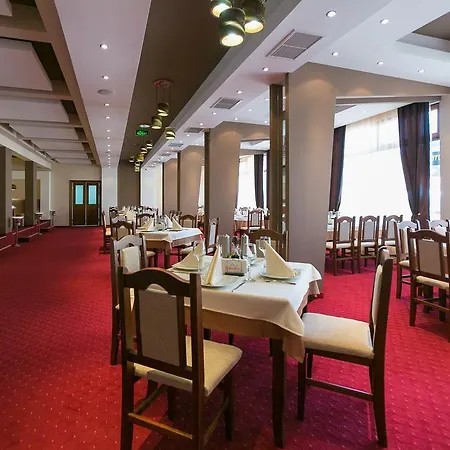 Paradise Otel 3*