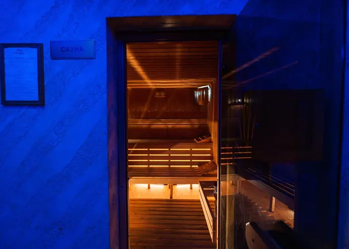 Paradise Tsigov Chark